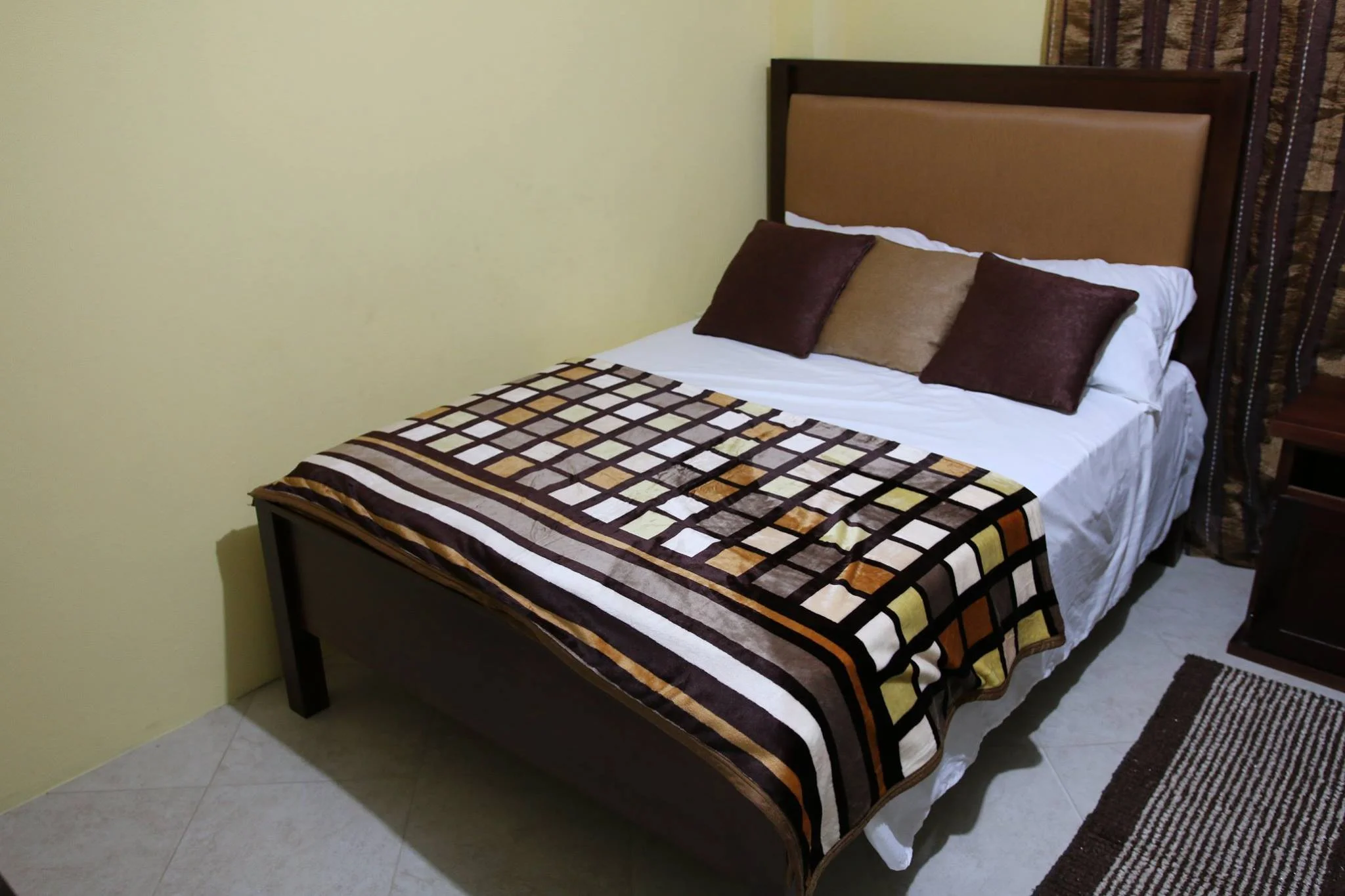 Family Suite Single Bed